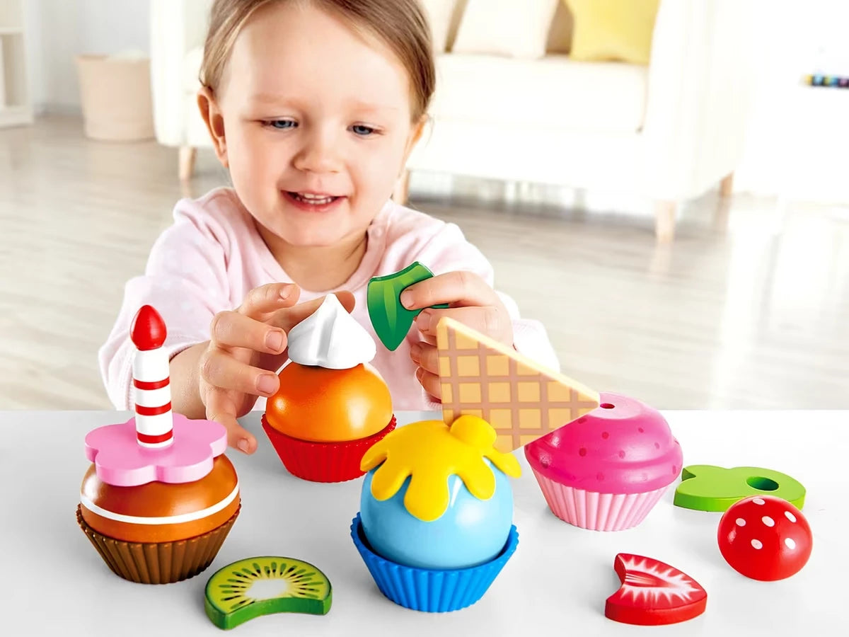 Create-A-Cupcake Wooden Playset - US 4130