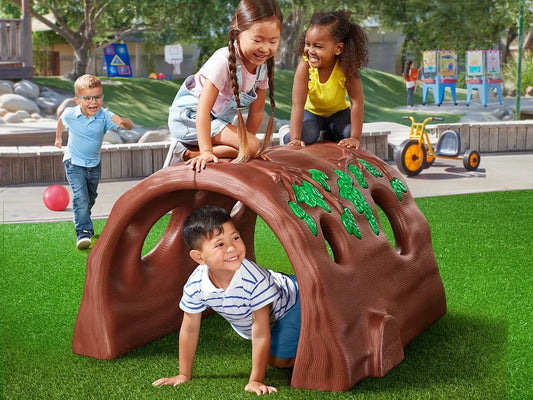 Climb & Play Log Hideaway - US 8186