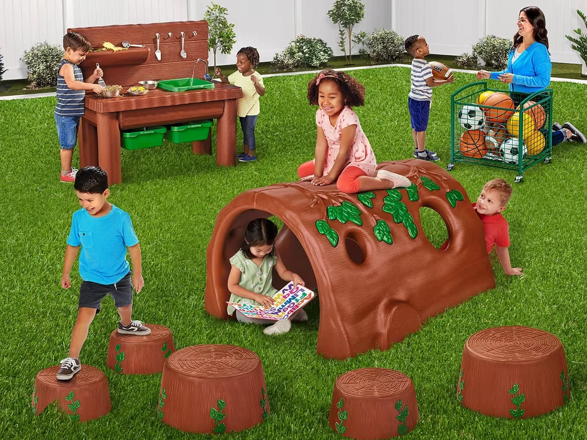Climb & Play Log Hideaway - US 8186