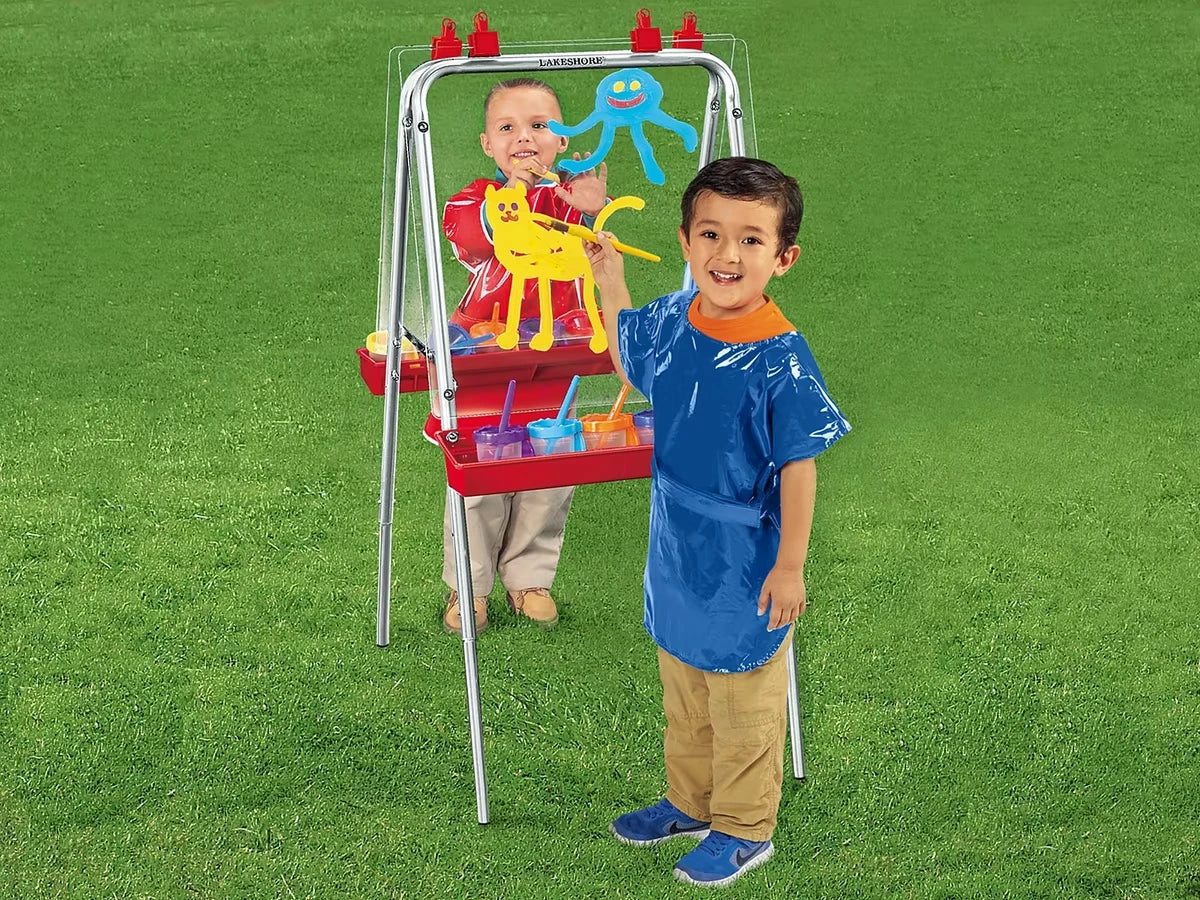 Indoor/Outdoor 2-Station Easel - US 7495