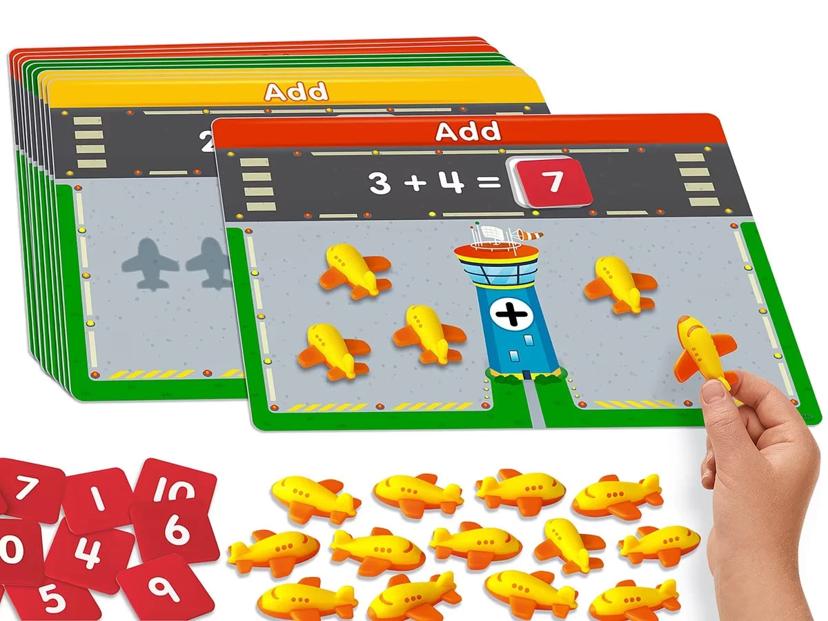 Accelerate Math! Simple Addition Activity Center - US 5482
