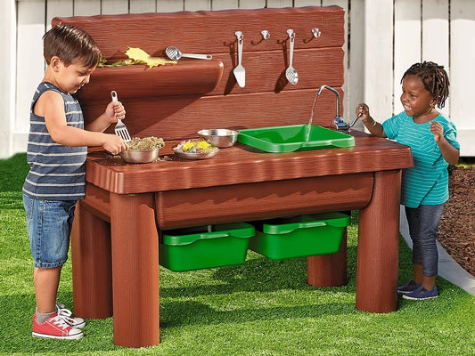 Pump & Play Mud Kitchen - US 6920