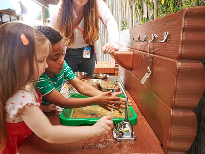 Pump & Play Mud Kitchen - US 6920