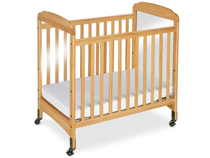 Heavy-Duty Safety Crib - US 8942