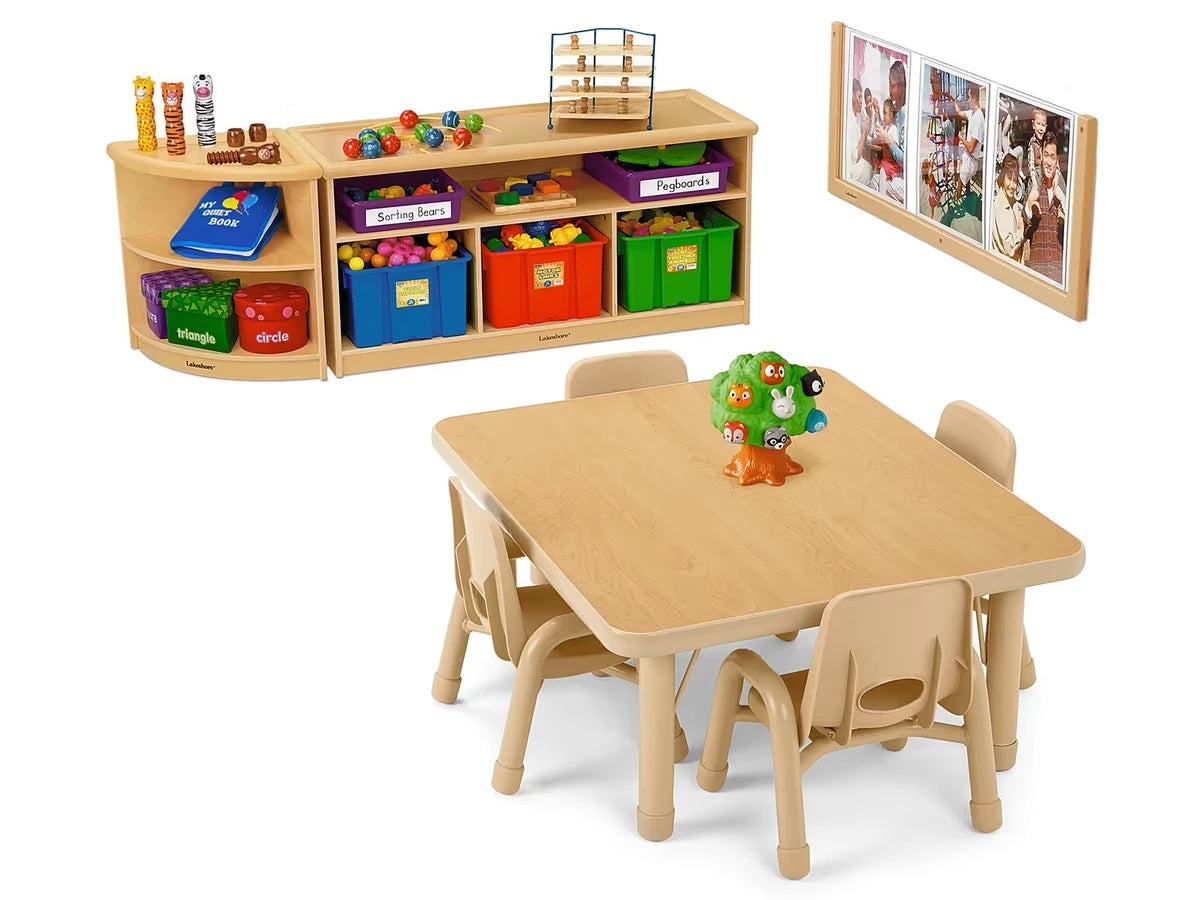 Manipulatives Area - 12-24 Months - US 8404