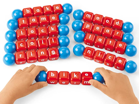 Twist & Turn 4-Letter Word Builders - Set of 10 - US 9539